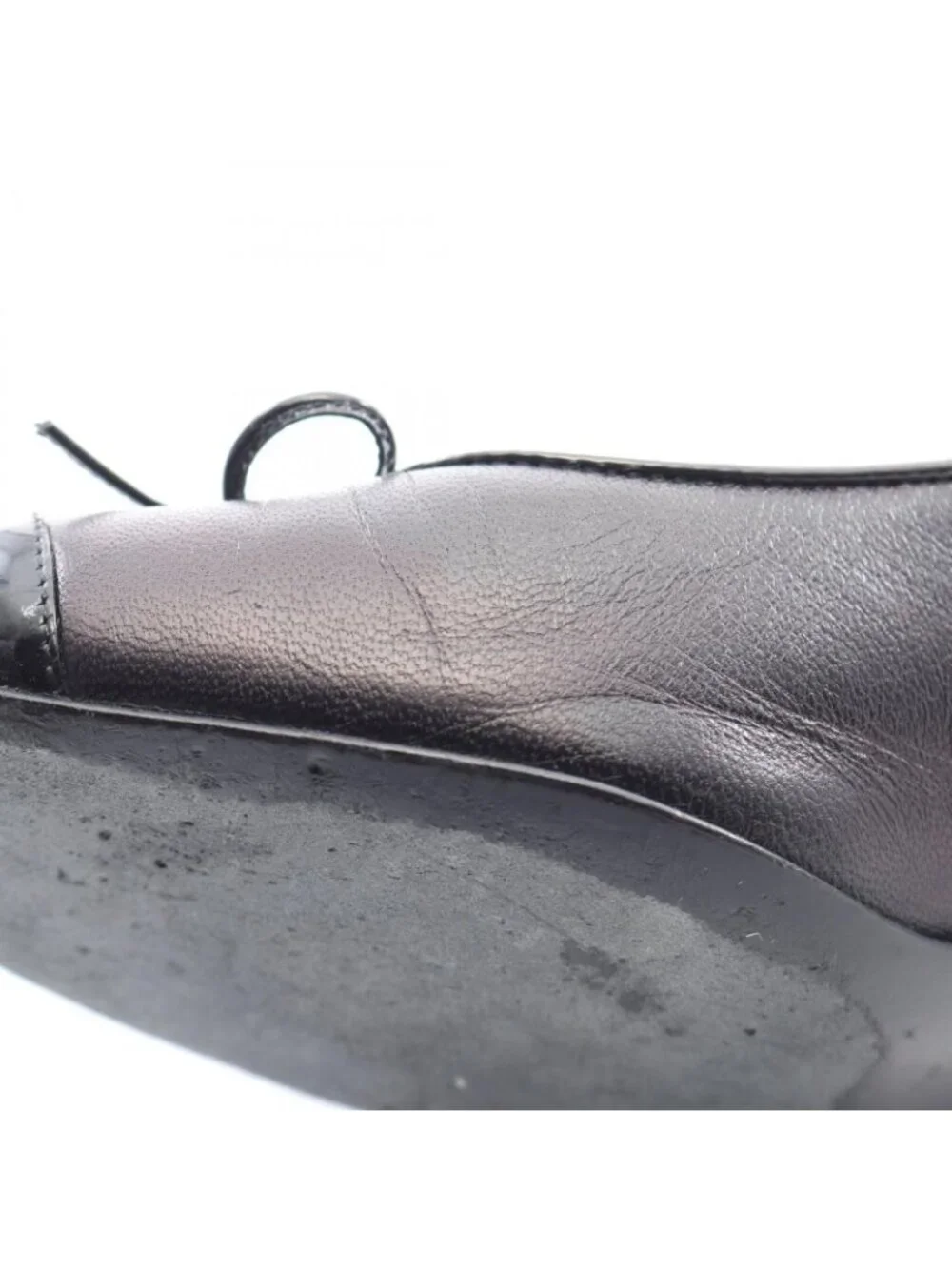 Chanel Pumps CC Logo Leather Patent Heels